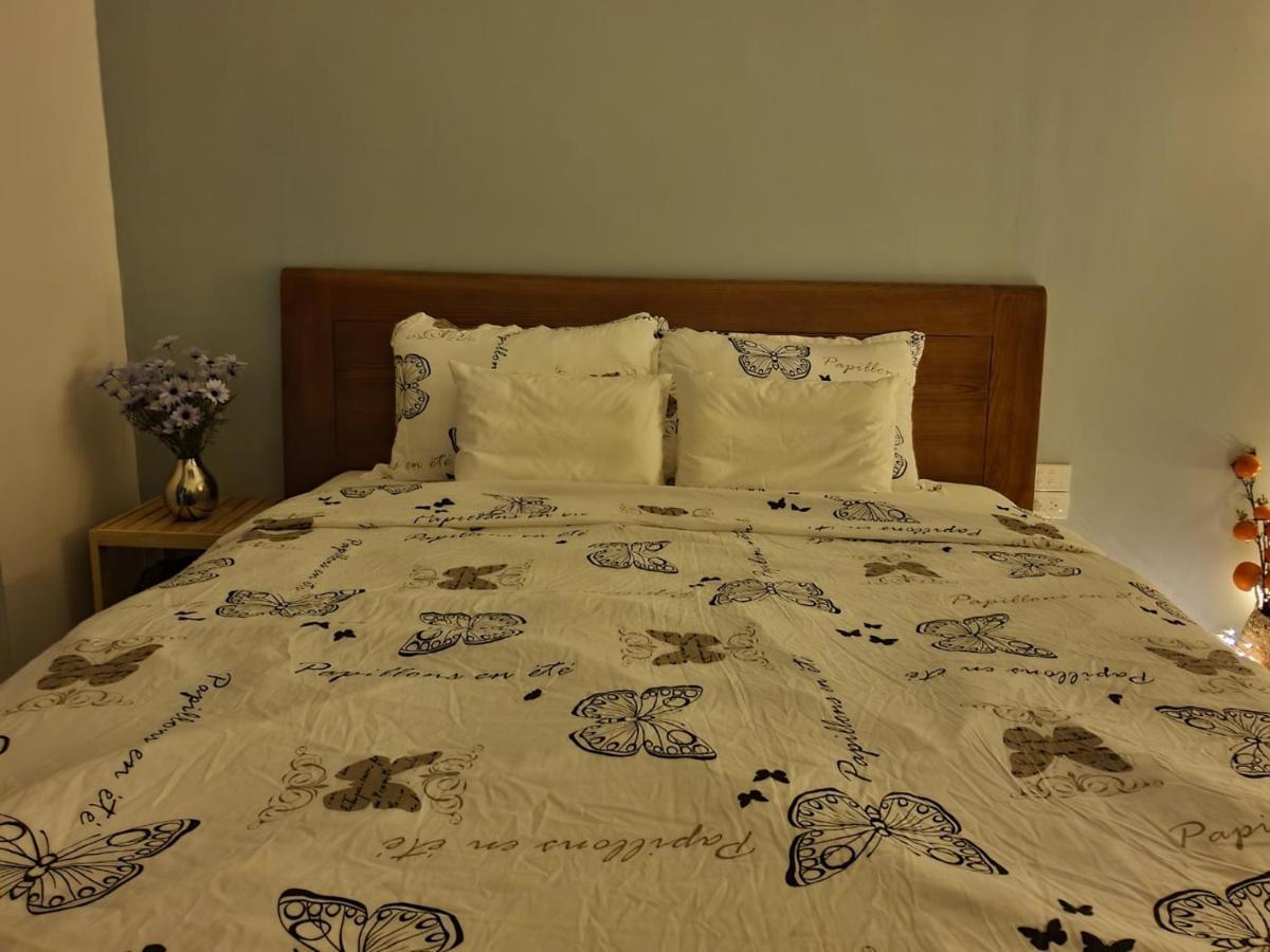 Tulip Homestay Халонг Экстерьер фото